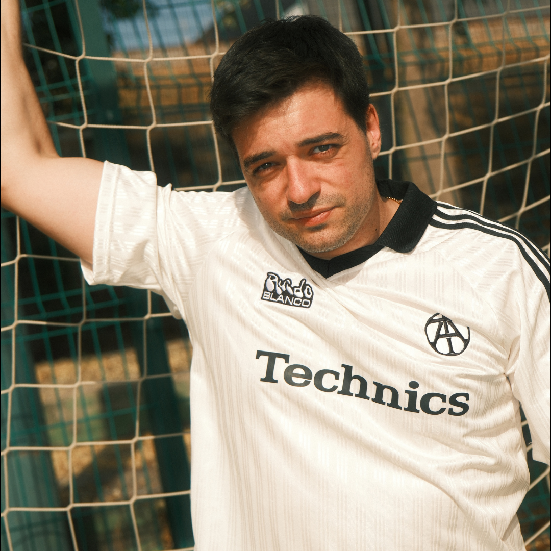 PRE-ORDER CAMISETA "ANALOG TEAM"