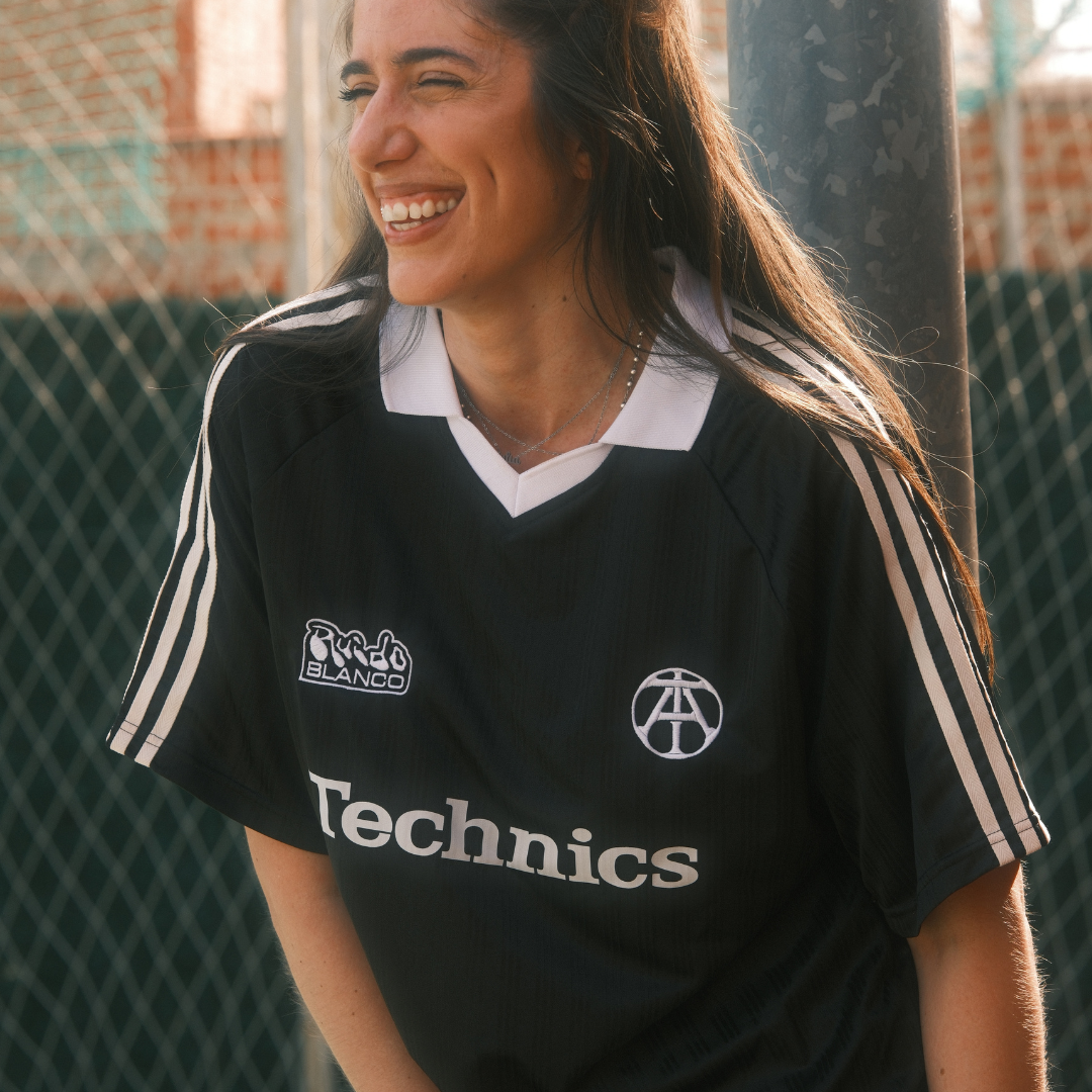 PRE-ORDER CAMISETA "ANALOG TEAM"